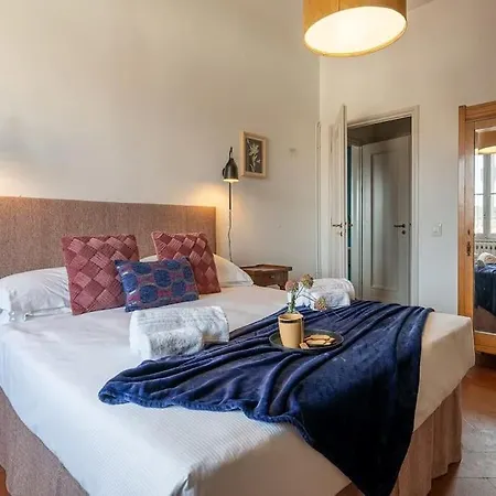 Buondelmonti Rooftop Apartment *